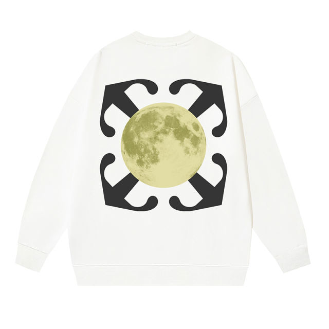 10_130 Off-White Crewneck