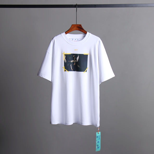 106_2630 Off-White T-shirt