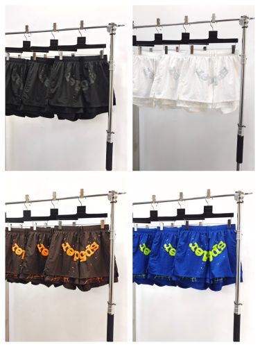 1:1 Quality Letter Star Print Back Pocket Ripped Shorts 4 colors