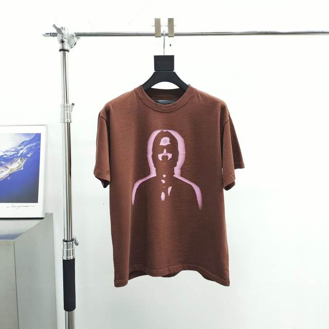 1:1 quality version 28431353 Figure print Tee