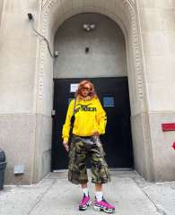 1:1 quality version 28412351 Embroidered letter fur collar zipper Hoodie
