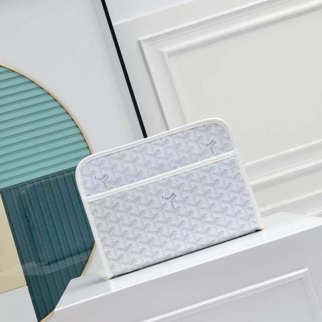 Goy** Jouvence Toiletry Bag