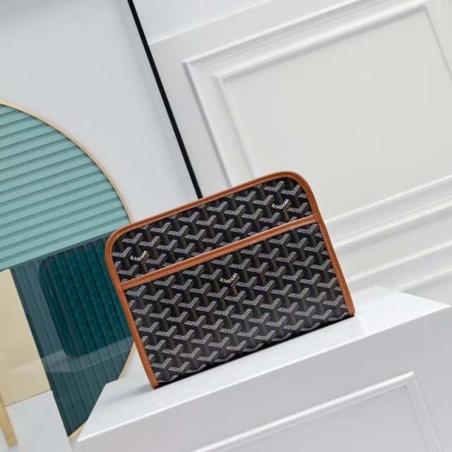 Goy** Jouvence Toiletry Bag