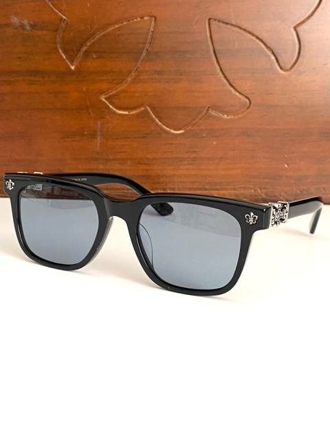 1:1 Top Quality Chrοme Heαrts Glasses