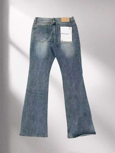 1:1 quality version 28468712 Mid-line small drill flared Jeans