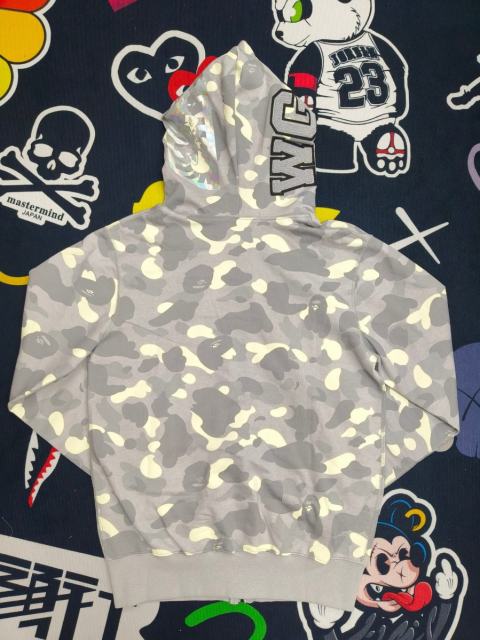 [Best Quality] 1:1 BAPE Shark Full Zip-up Camo Hoodie Glow in the Dark Gray