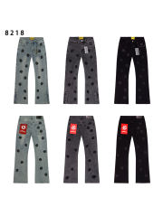 28359504 Embroidered Logo Micro-flared Jeans 3 colors