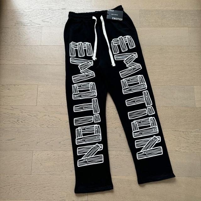 Mixed Emotion Sketch Sweatpants Black