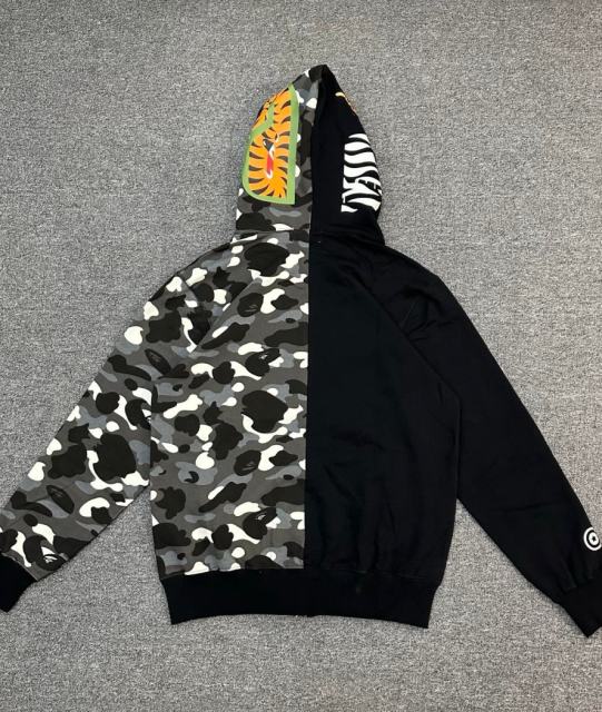 [Best Quality] 1:1 Bape Tiger Glow in the Dark Half Camo Hoodie