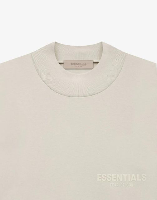 1:1 quality version 27968544 Beige Flocked Letter Long Sleeve T-Shirt 3 colors
