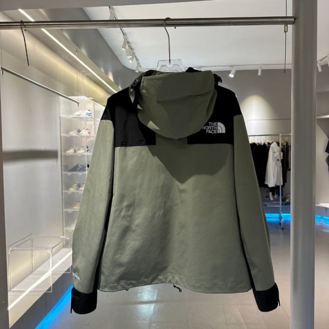 TΝF 1990 Gore Tex Waterproof Jacket