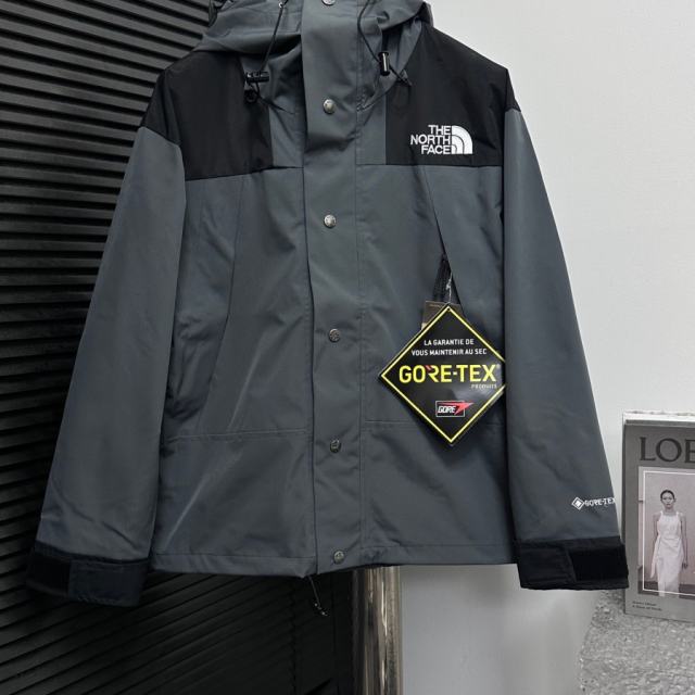 TΝF 1990 Gore Tex Waterproof Jacket
