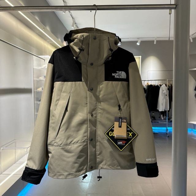 TΝF 1990 Gore Tex Waterproof Jacket
