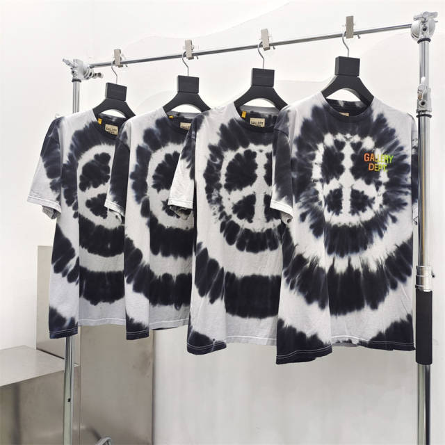 Gallery Dept 1:1 quality version Antiwar Illusion Alphabet Print Handmade Tie-Dye Tee