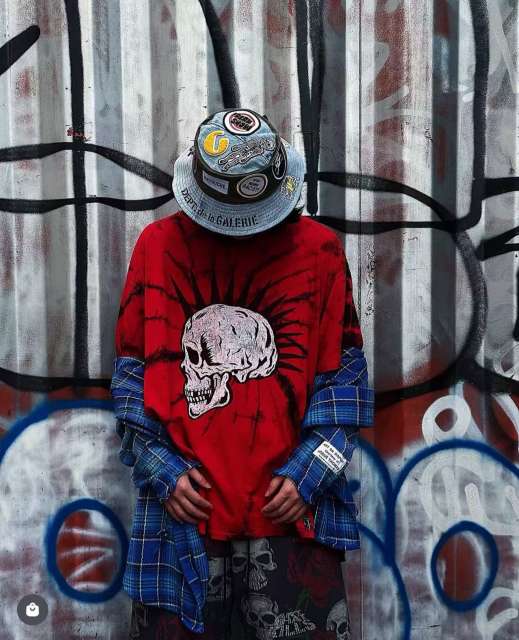 1:1 quality version Gallery Dept Punk White Skull Print Tee