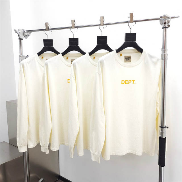 Gallery Dept 1:1 quality version Classic Four Letter Beige Long Sleeve Tee