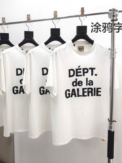 1:1 quality version Graffiti Word Print Tee
