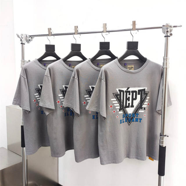 Gallery Dept 1:1 quality version Shield Monogram Printed Aged Washed Tee