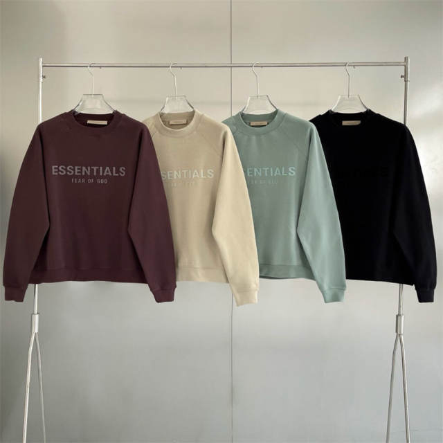 Essentials Fog Fear of God back Rubber Logo Crewneck Sweatshirt 4 Colors (Black/Burgundy/Green/Beige)