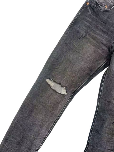 1:1 quality version Classic Black Knee Ripped Jeans 28642008