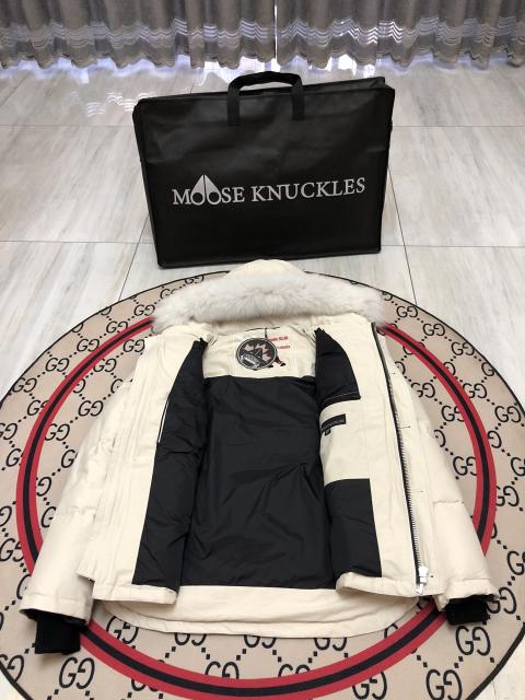 1:1 Top Quality Mοοse Knuck1es Down Jacket