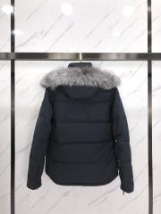 1:1 Top Quality Mοοse Knuck1es Down Jacket
