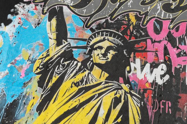 Statue of Liberty Graffiti Letter Print Washed Version Long Sleeve T-Shirt 3 colors 28702248