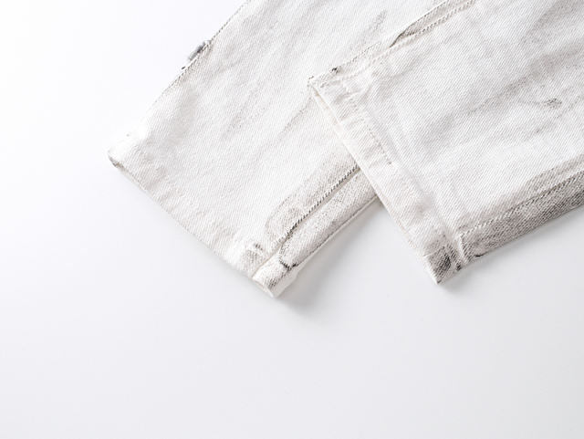 Distressed White Jeans 28684971