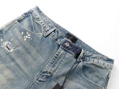 Embroidered Letter Splatter-Print Jeans 28750111