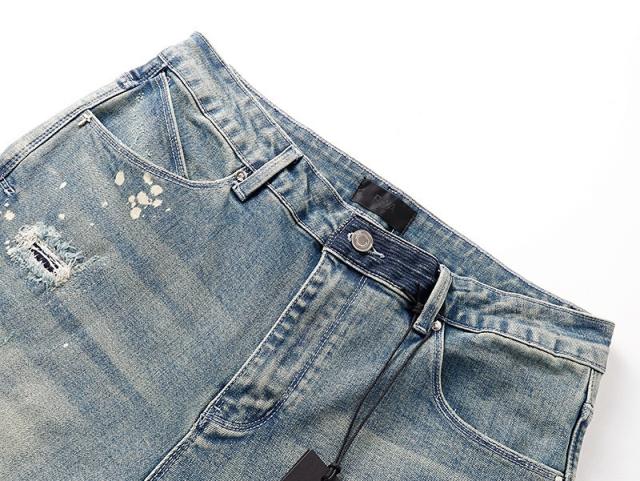 Embroidered Letter Splatter-Print Jeans 28750111