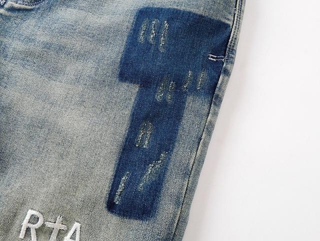 Embroidered Letter Splatter-Print Jeans 28750111