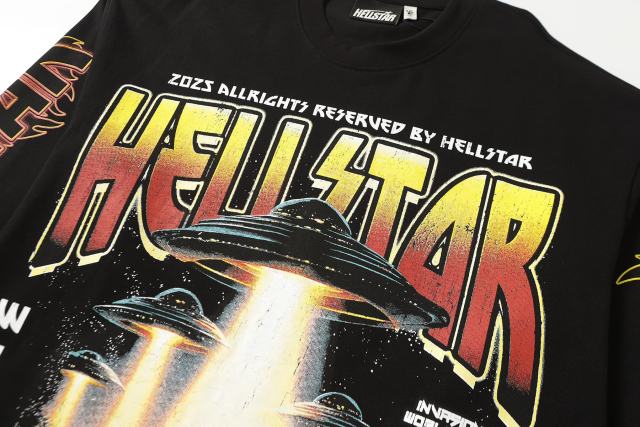 Spacecraft Astronaut Print Long Sleeve T-Shirt 28704412