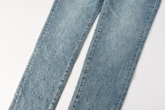 1:1 PURPLE BRΑND Rhinestone Denim Jeans