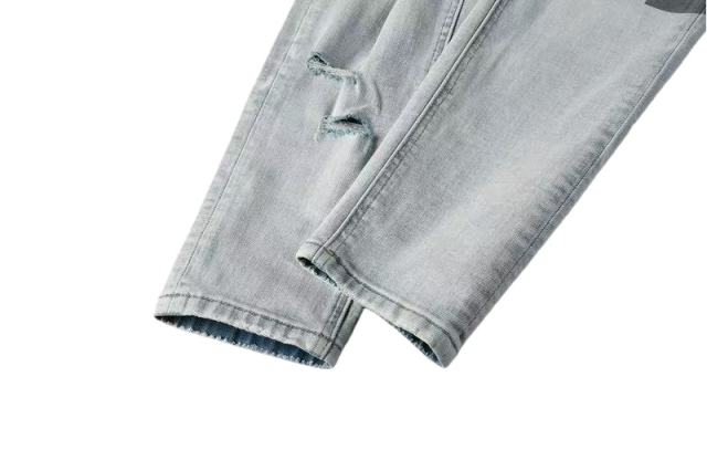 1:1 quality version Worn Hole Logo Printed Jeans 28700619