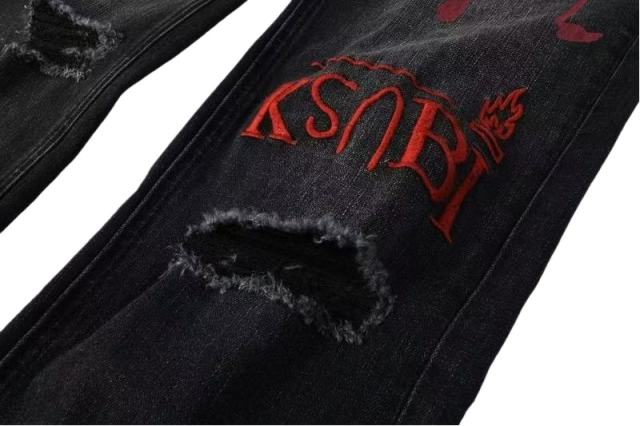 1:1 quality version Red Letter Embroidery Hole Jeans 28700618
