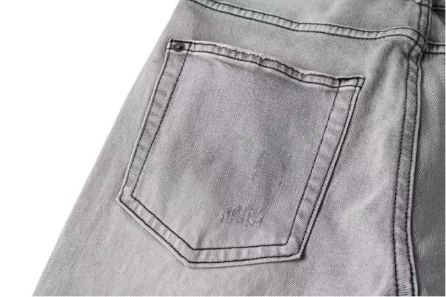 1:1 quality version Worn Hole Slim-fit Jeans 28700614