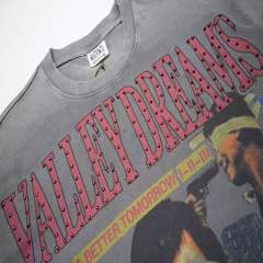 Rhinestone-Embellished A Better Tomorrow Retro Print T-Shirt 29019015