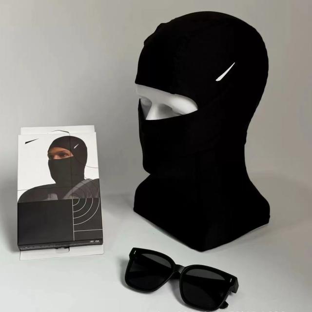 N*ke Pro Therma-Fit Hood Ski Mask