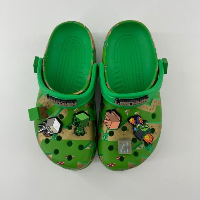 Crοcs x Minecraft Sandals