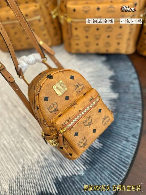 1:1 Top Quality Stark Studded Backpack