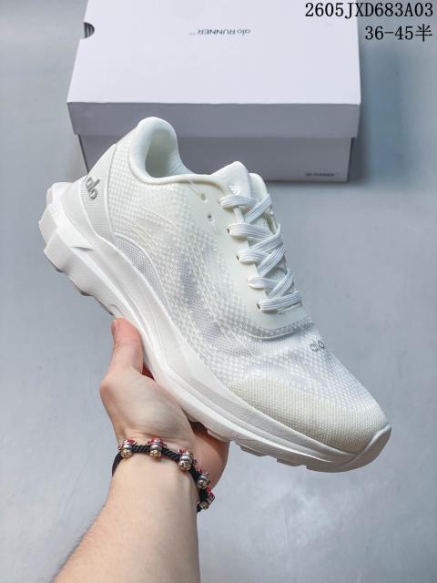 Alο Yoga Runner (US5-12)