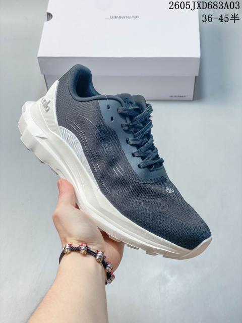 Alο Yoga Runner (US5-12)