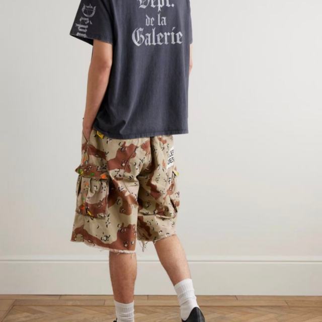 1:1 Quality Gallery Dept Dépt de la Galerie Gothic Tee