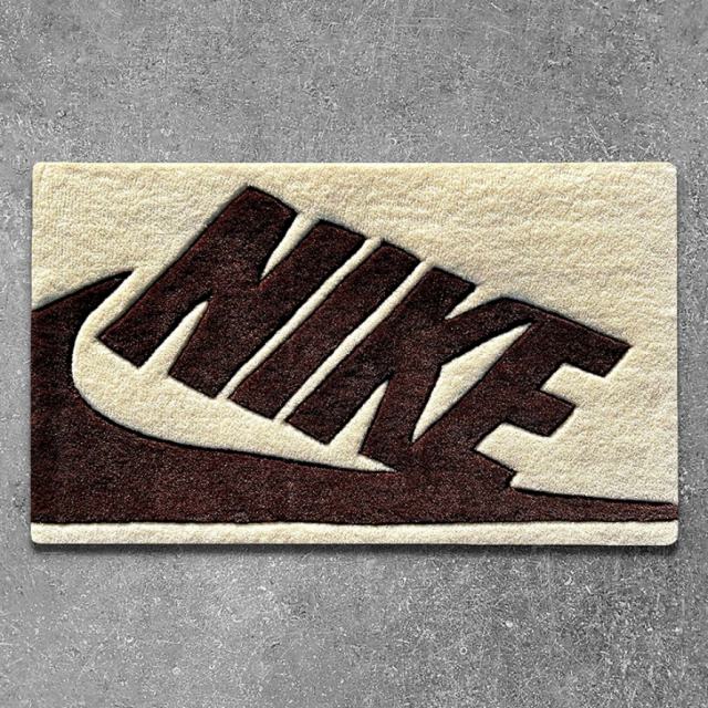 Swoosh Rug  54*90 cm
