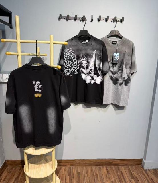 Dark Paris Eiffel Tower Print Washed Tee 2 colors 29043139