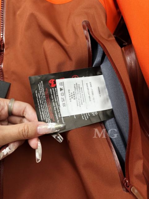 N100p-X3L GORE-TEX Pro Waterproof Jacket