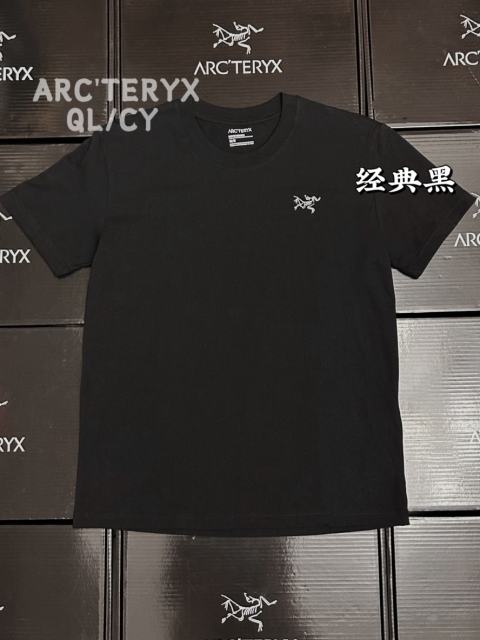 A Embroidered Logo Basic T-Shirt