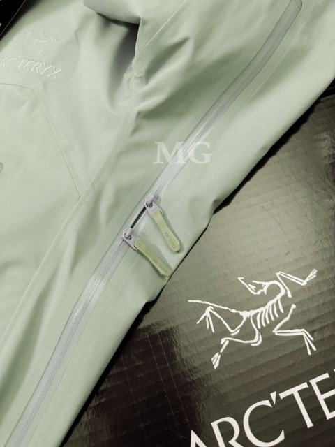 N100p-X3L GORE-TEX Pro Waterproof Jacket