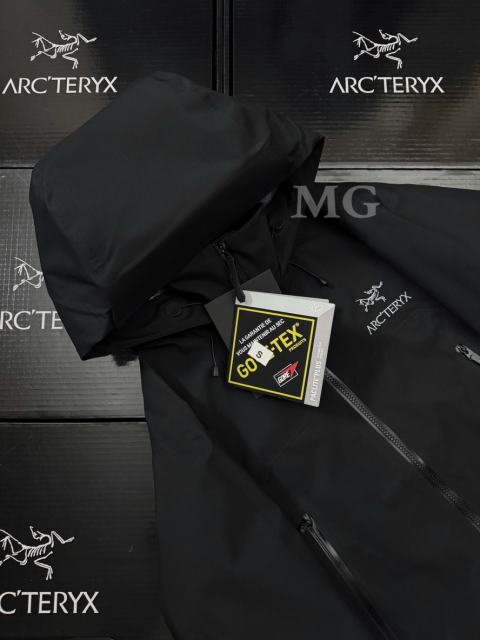 N100p-X3L GORE-TEX Pro Waterproof Jacket