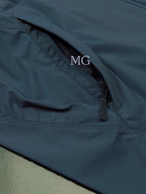A Acrople Stand Collar Windproof Jacket
